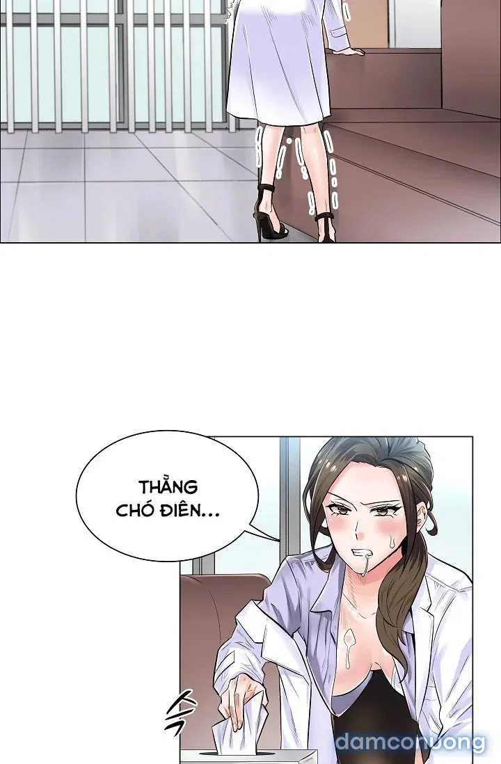 Cô Bác Sĩ Nguy Hiểm 
