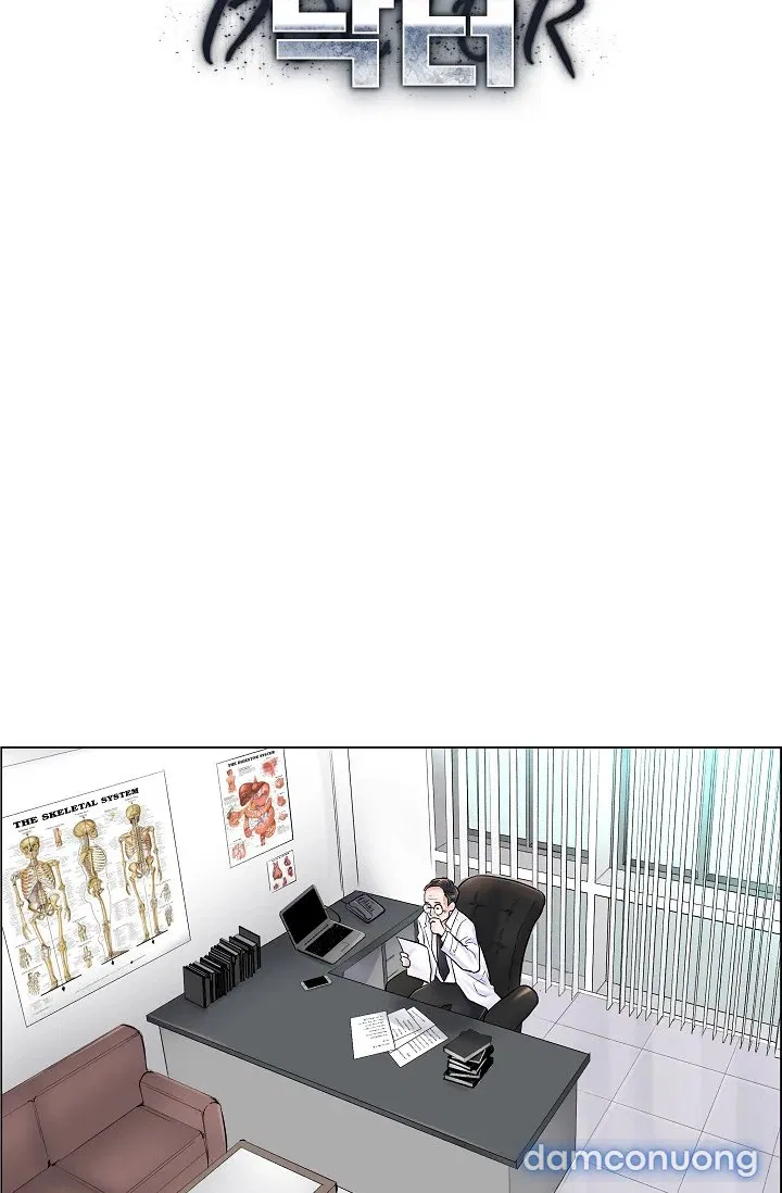 Cô Bác Sĩ Nguy Hiểm 