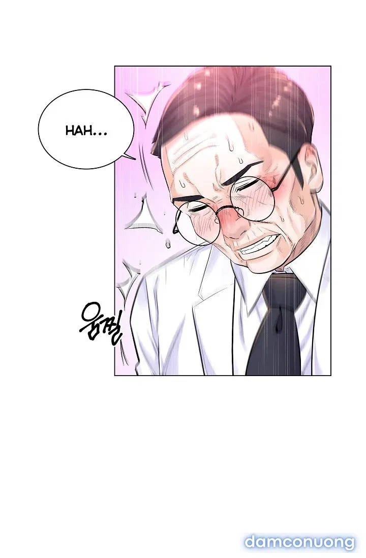 Cô Bác Sĩ Nguy Hiểm 