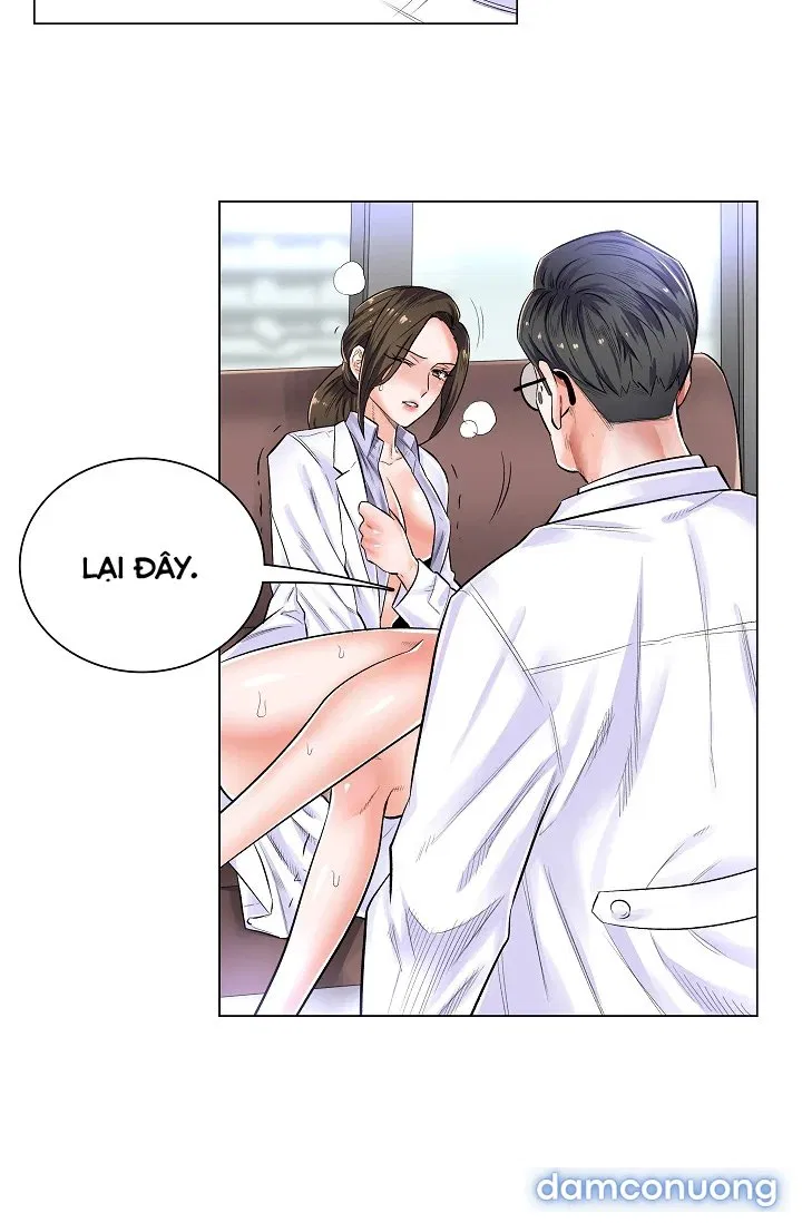 Cô Bác Sĩ Nguy Hiểm 