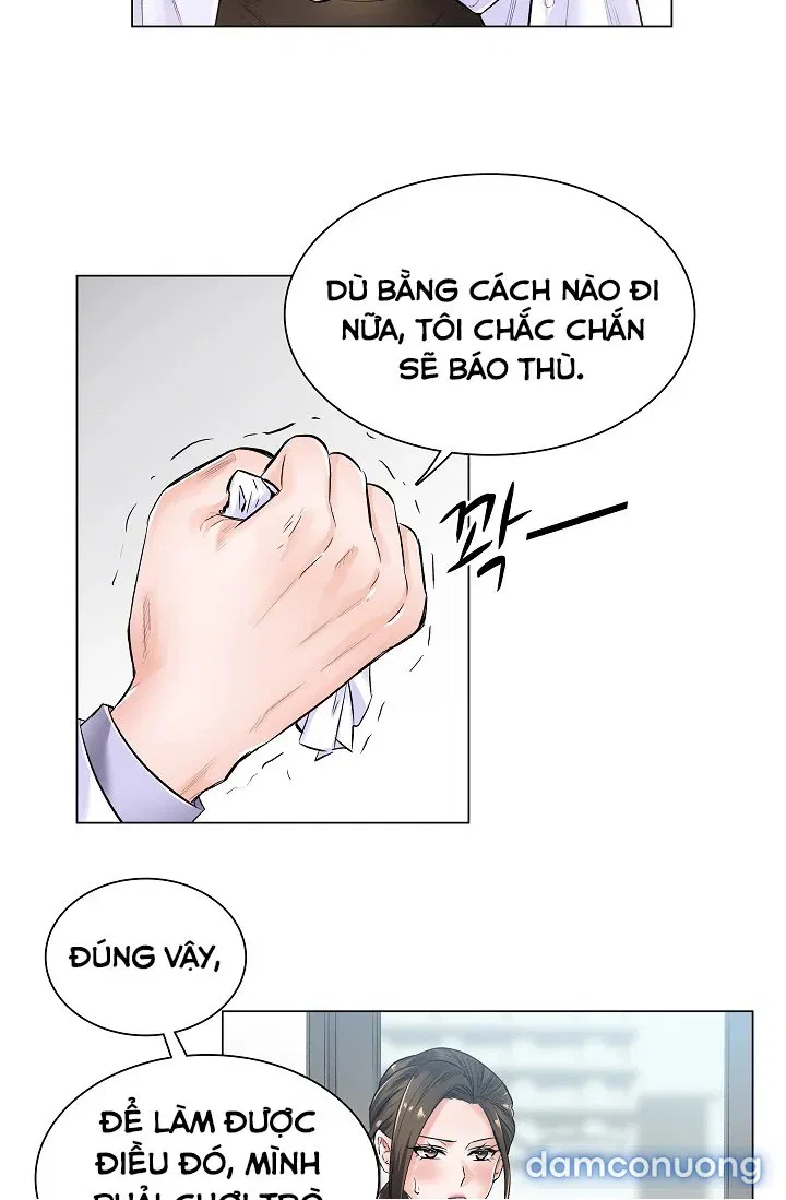 Cô Bác Sĩ Nguy Hiểm 