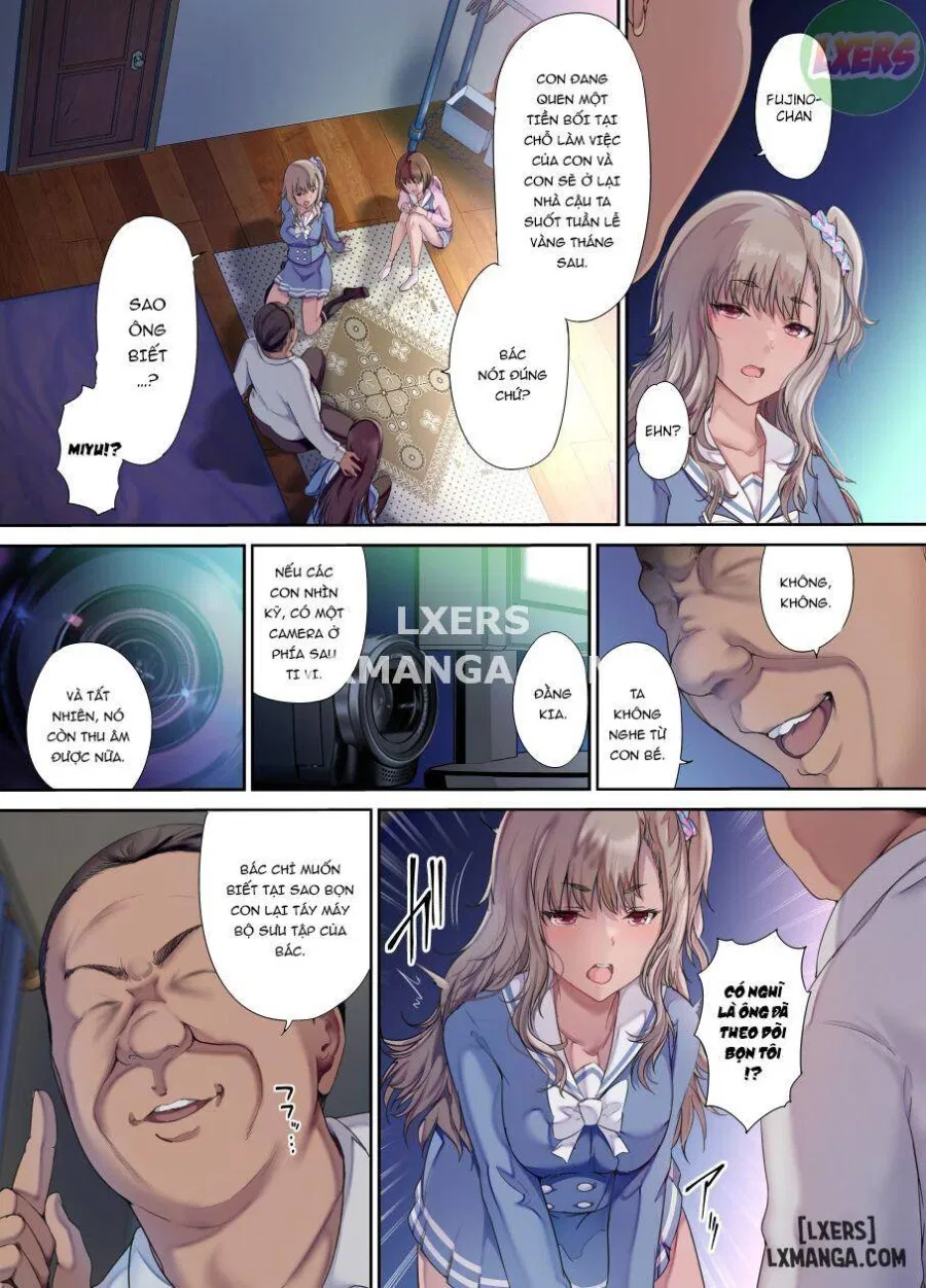 Daddy's bedroom is a hangout for his daughter's friends 