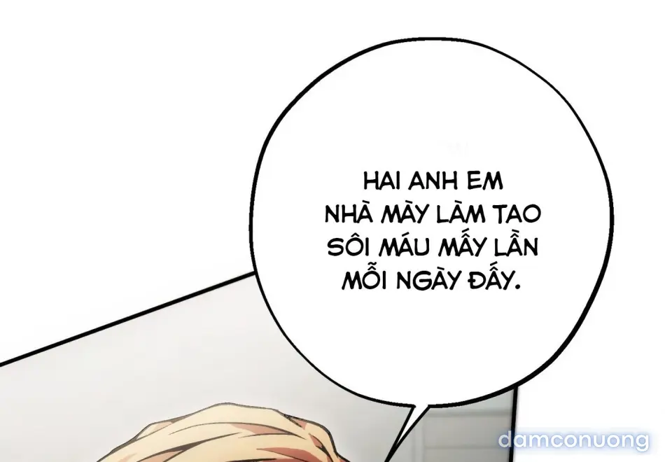 Dưới Gót Chân Ngài 