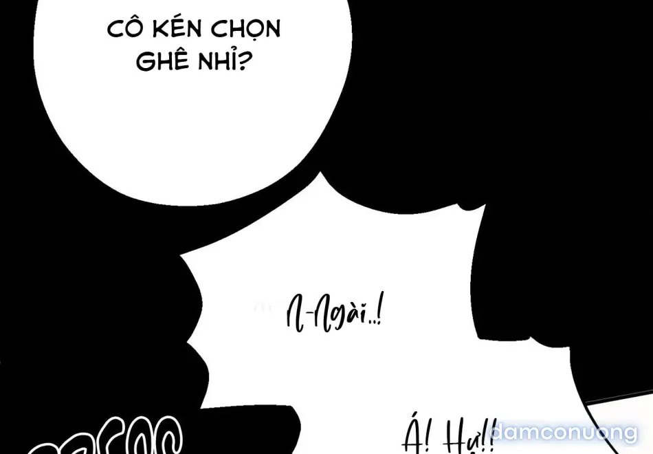 Dưới Gót Chân Ngài 