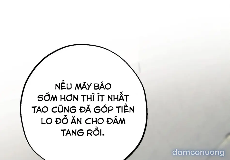 Dưới Gót Chân Ngài 