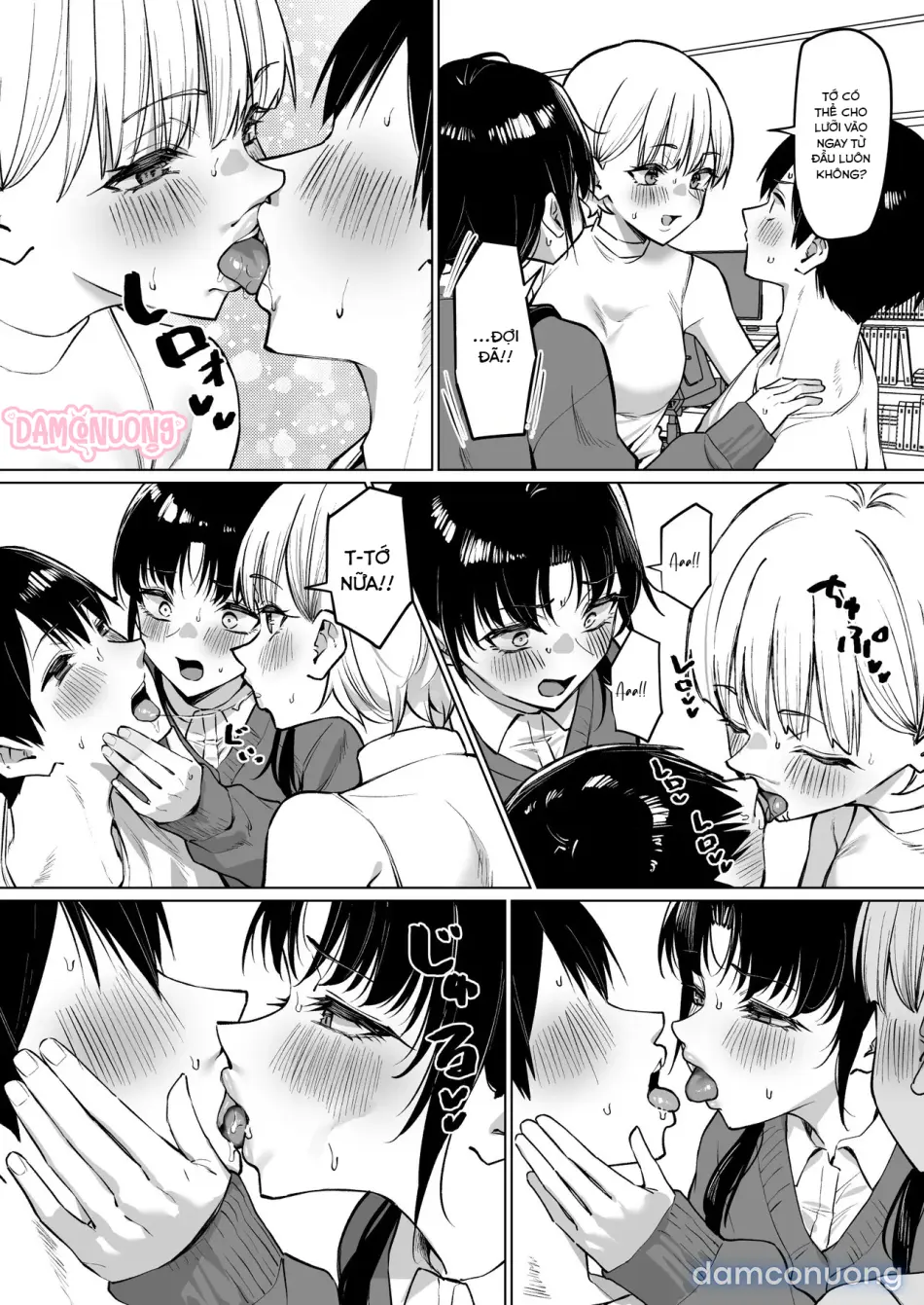 Nụ Hôn Ướt Át Cùng Hai Cô Bạn 